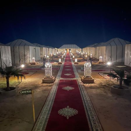 Sahara Desert Luxury Camp Мерцуга Екстериор снимка